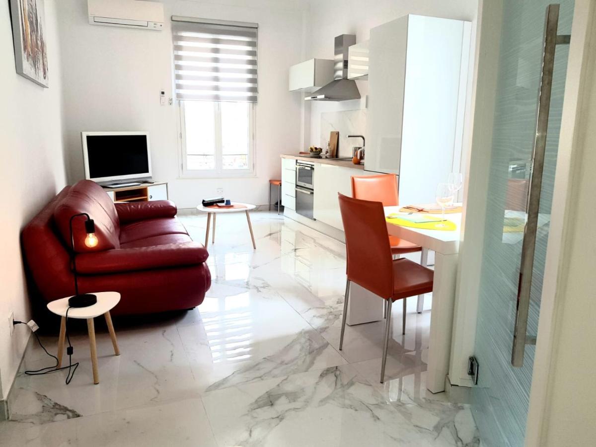 Suite Stalingrad Nice Exterior photo